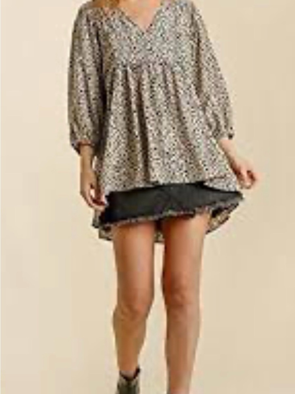 Umgee babydoll Peasant Tunic Top - Cream animal print.